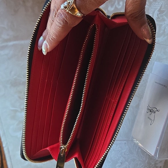 Christian Loubiton Black Leather Wallet - Picture 6 of 7